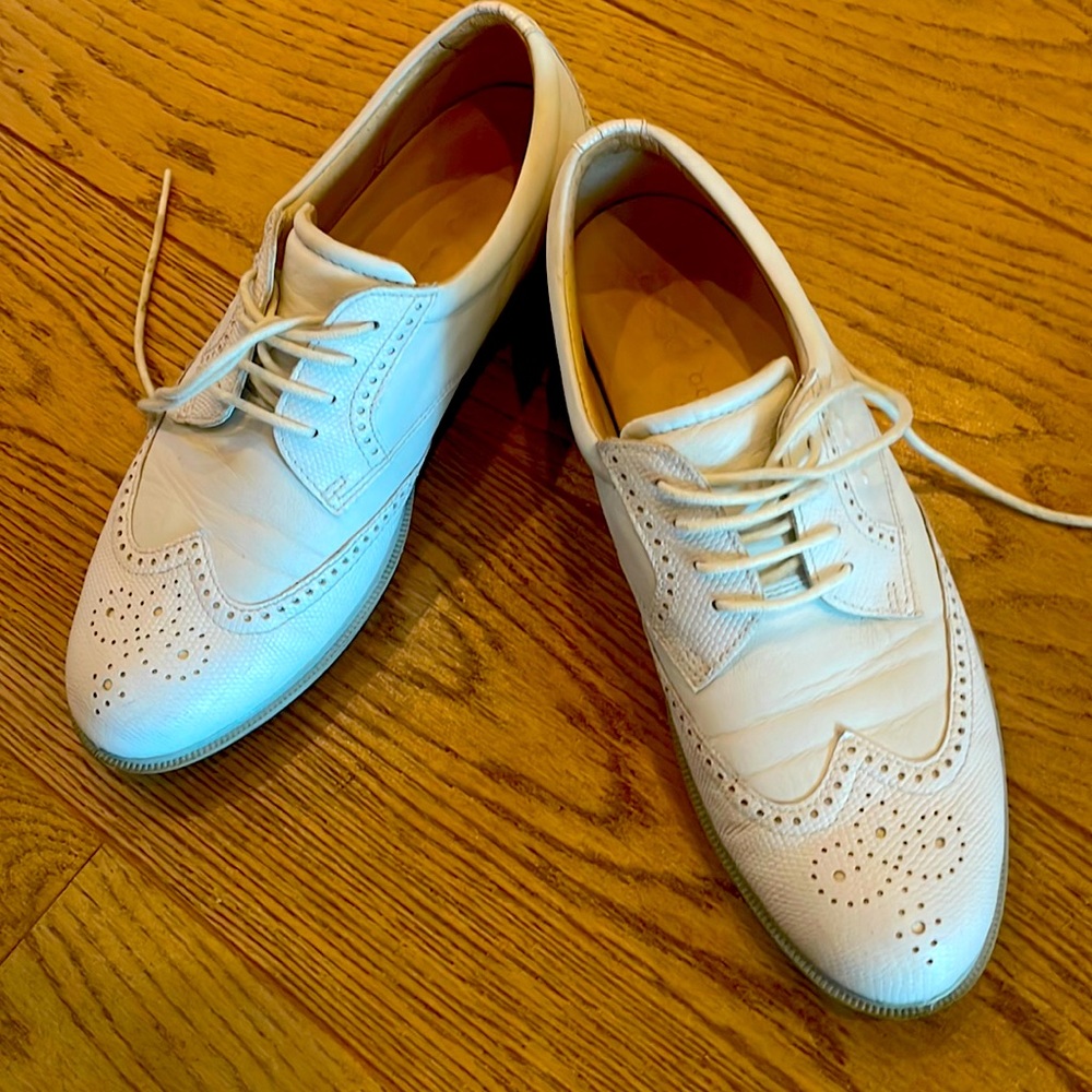 Ecco’s golf shoes in good used condition